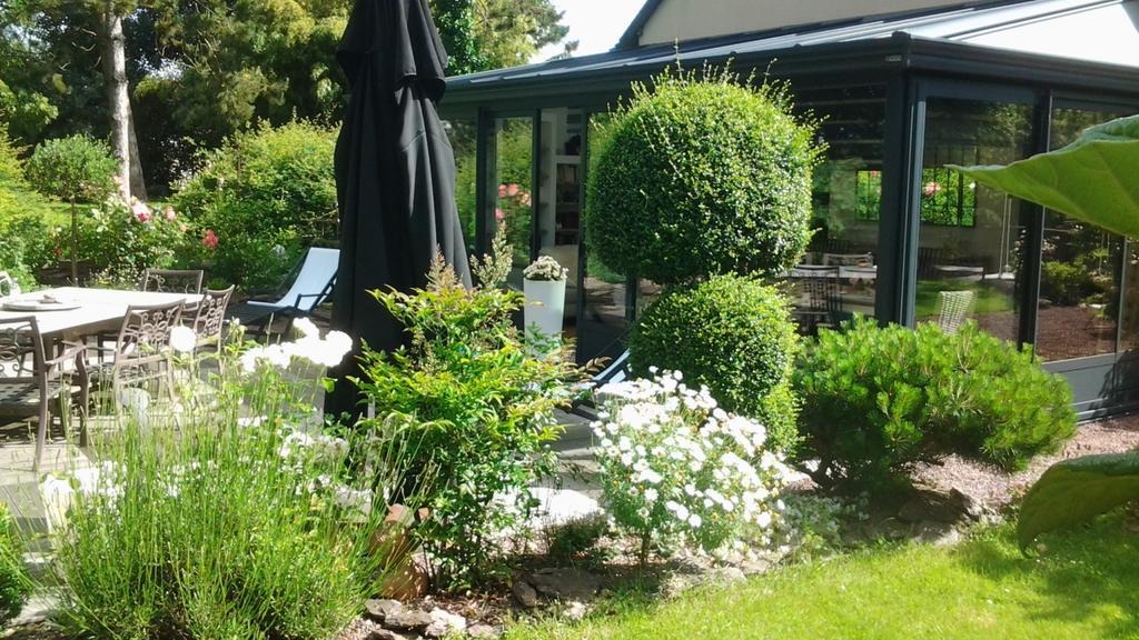 Patis De Cahot Au 108 Bed & Breakfast Bruz Bagian luar foto