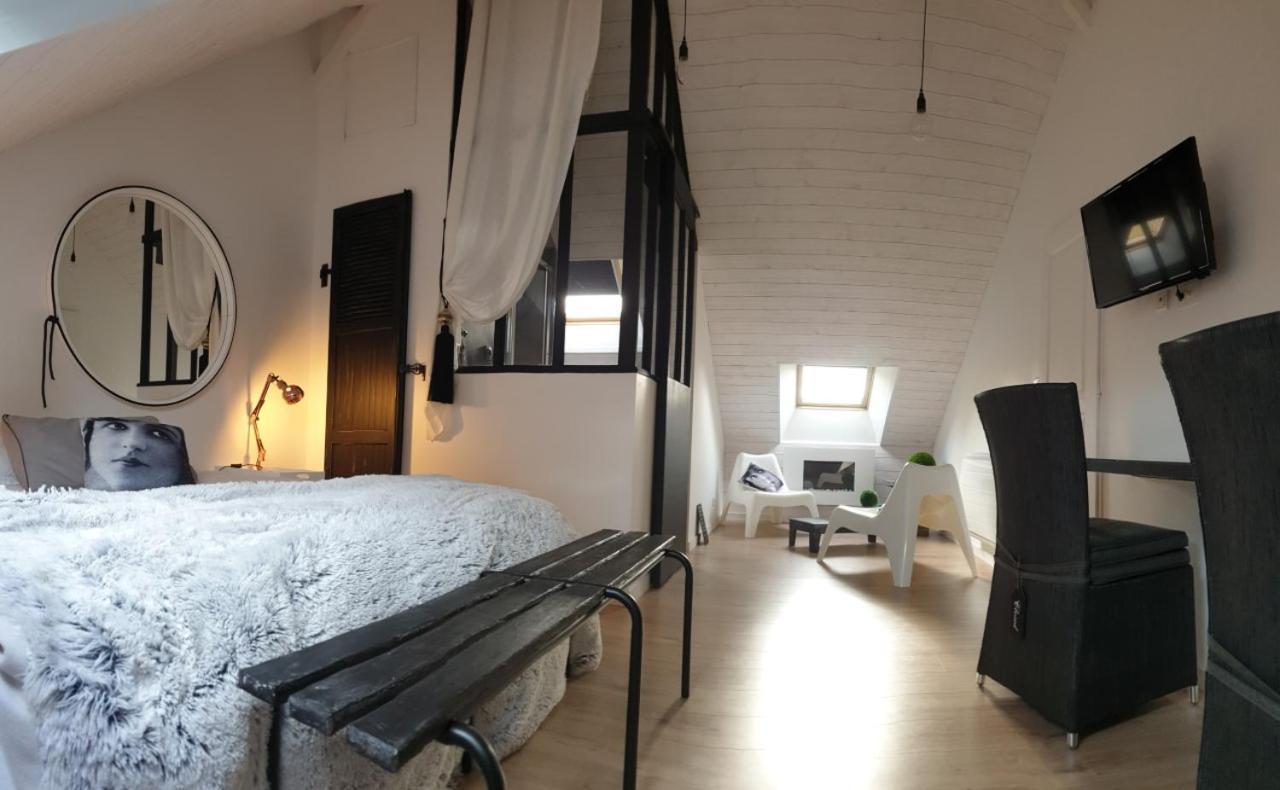 Patis De Cahot Au 108 Bed & Breakfast Bruz Bagian luar foto