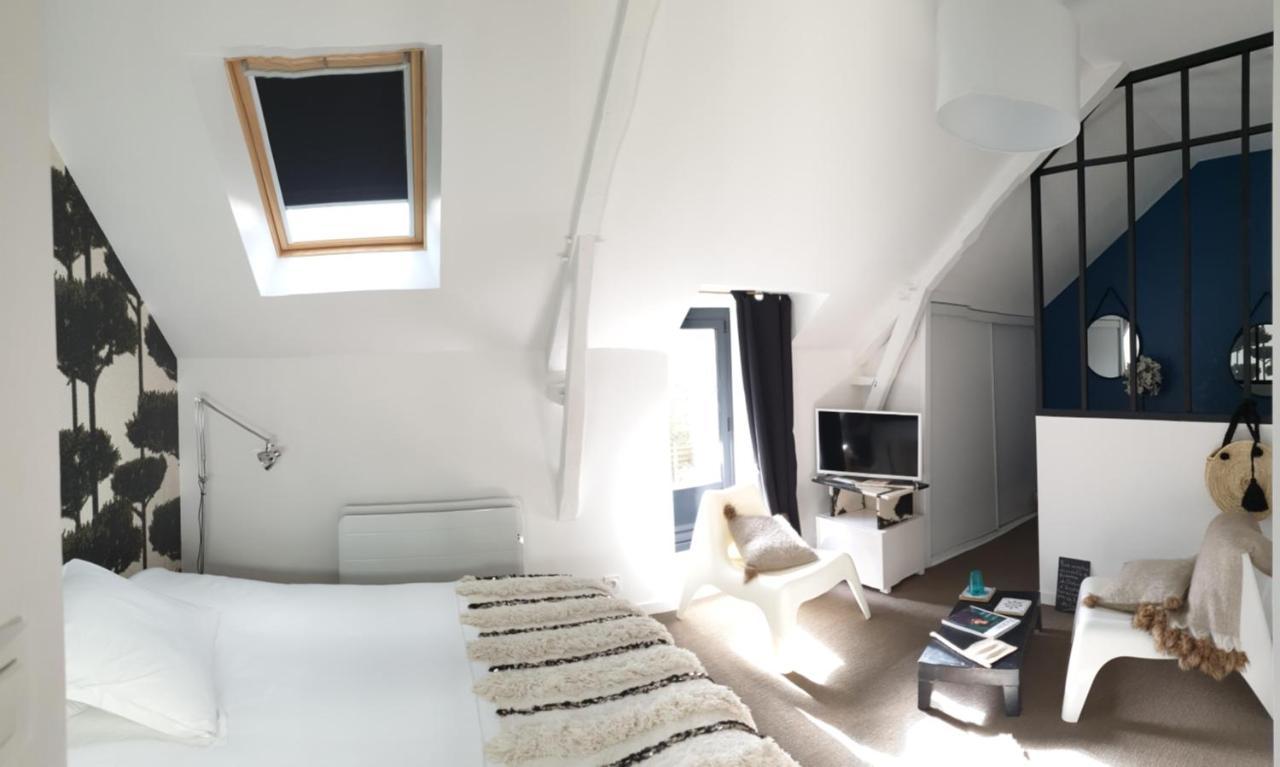 Patis De Cahot Au 108 Bed & Breakfast Bruz Bagian luar foto